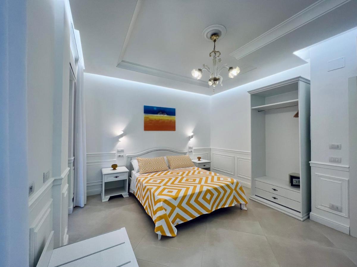 Palazzo Mauro Sorrento Luxury Rooms Exteriör bild