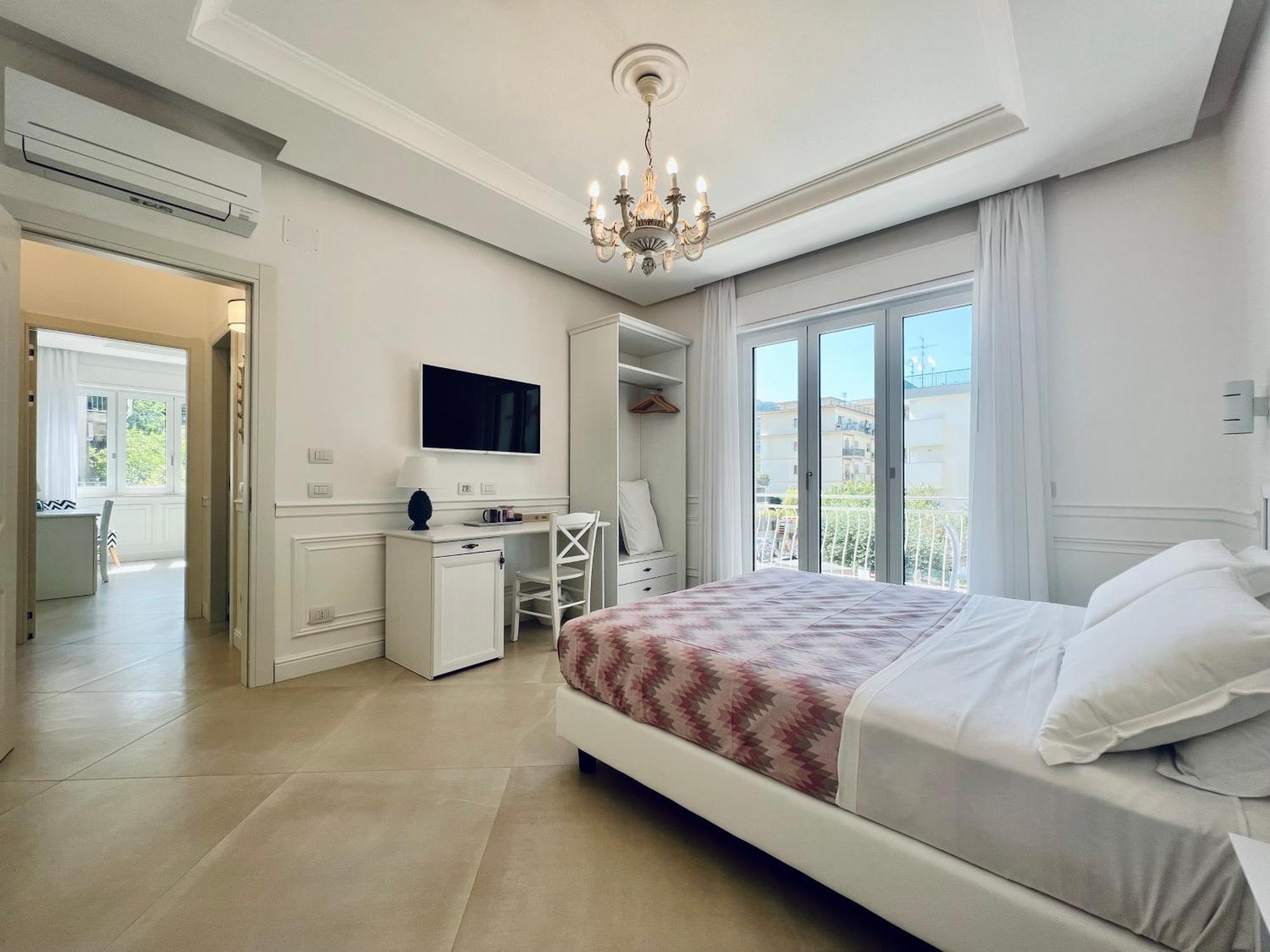 Palazzo Mauro Sorrento Luxury Rooms Exteriör bild